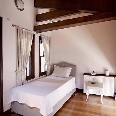 Beyaz Yali Guest house Ayvalik